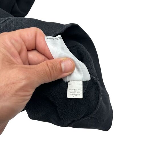 Nike SB Arch Logo Black Skate Hoodie Size Medium Pullover - Picture 5 of 5